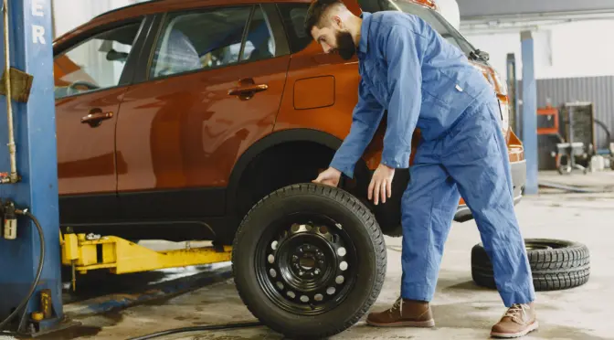 Publikacje: Czy warto zmieniać opony na letnie wcześniej, czy lepiej poczekać?